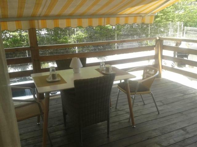 Biały Domek Pensjonat Przy Plaży *